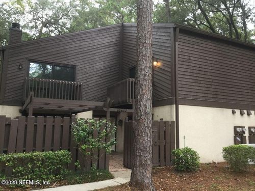 10462 Big Tree Cir E, JACKSONVILLE, FL, 32257-6362 | Card Image