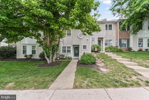 91-1838 Rosewood Ct, POTTSTOWN, PA, 19464-9243 | Card Image