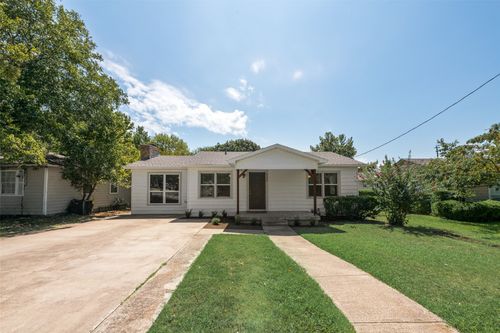 535 Lee St, Cedar Hill, TX, 75104-2633 | Card Image