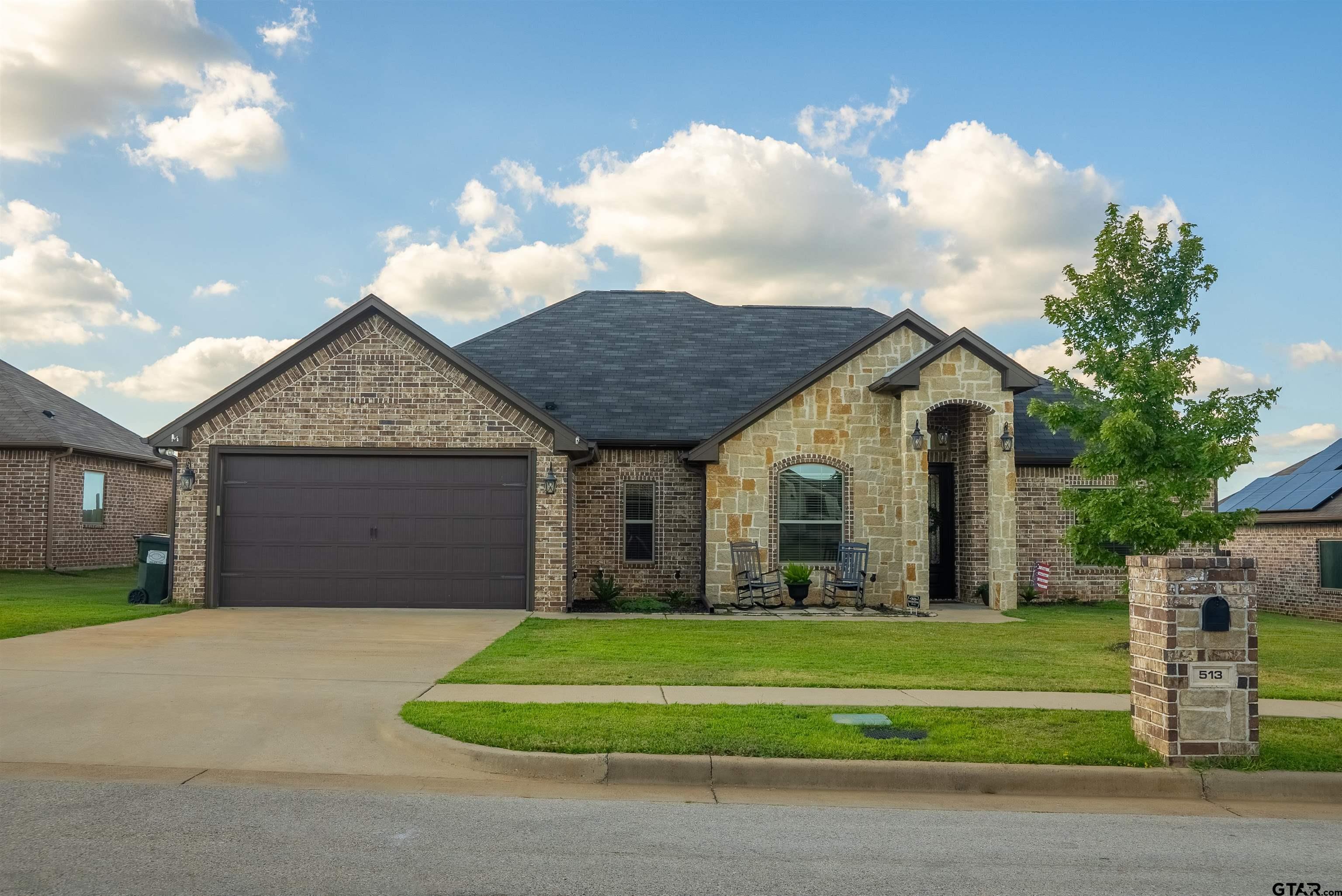 Wellington Pl, Tyler, TX 75704