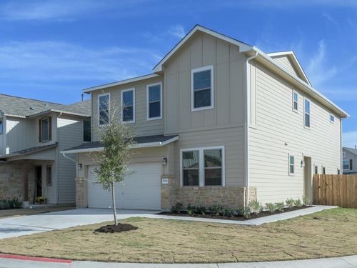 9111 Silica Dr, Austin, TX, 78729-6988 | Card Image