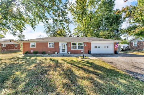 1061 E Us Highway 136, Pittsboro, IN, 46167-9588 | Card Image