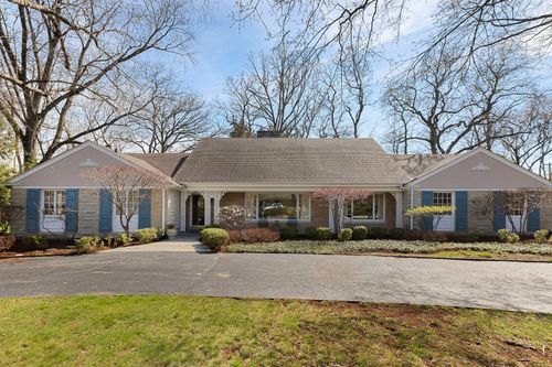 835 Timberline Drive, Glenview, IL, 60025 | Card Image