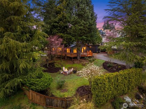 21108 1st Ave S, Des Moines, WA, 98198-2938 | Card Image