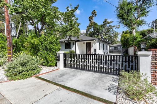 12701 Kling St, Studio City, CA, 91604-1126 | Card Image