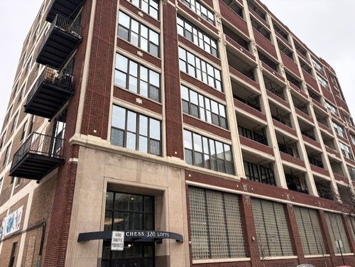 unit-405-320 E 21st St, Chicago, IL, 60616-4979 | Card Image