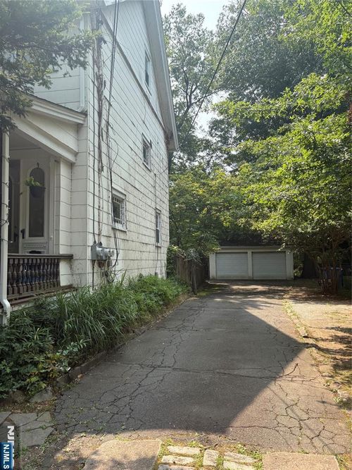 150 Jane St, Englewood, NJ, 07631-1634 | Card Image