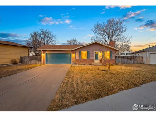 326 44th Ave, Greeley, CO, 80634-1011 | Card Image
