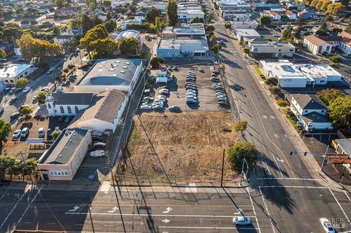 1131 Tennessee St, Vallejo, CA, 94590-4553 | Card Image