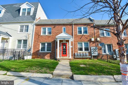 636 Girard St Ne, WASHINGTON, DC, 20017-1325 | Card Image