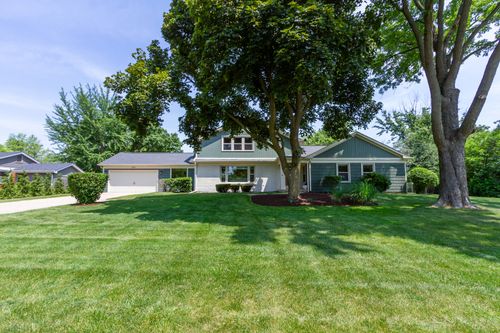 22W364 Glen Park Rd, Glen Ellyn, IL, 60137-7066 | Card Image