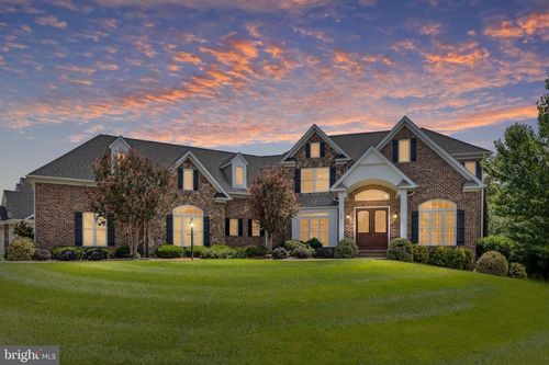 243 Summerfield Dr, WINCHESTER, VA, 22602-4367 | Card Image