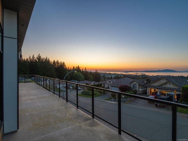 5391 Kenwill Dr, House other with 6 bedrooms, 6 bathrooms and 4 parking in Nanaimo BC | Image 70