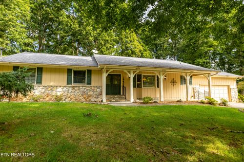 7945 Ember Crest Trl, Knoxville, TN, 37938-3432 | Card Image