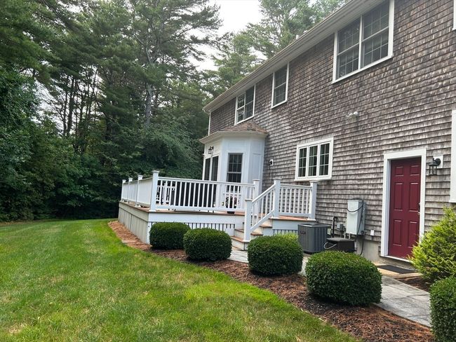 4 Rileys Way, House other with 3 bedrooms, 3 bathrooms and 3 parking in Dartmouth MA | Image 9