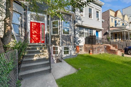 330 Forrest St, Jersey City, NJ, 07304-2208 | Card Image