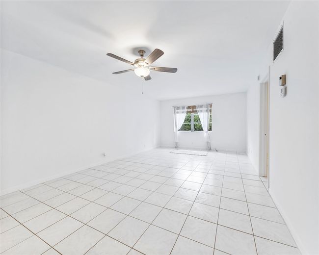 APT-210D - 1950 N Andrews Ave, Condo with 1 bedrooms, 1 bathrooms and null parking in Wilton Manors FL | Image 14