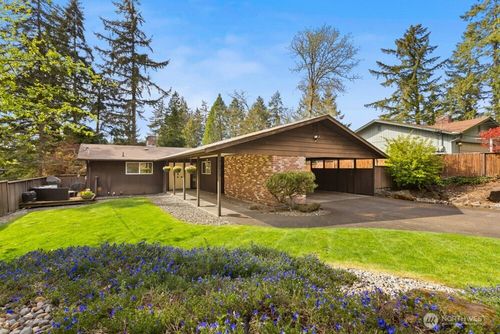 7506 66th Ave W, Lakewood, WA, 98499-8161 | Card Image