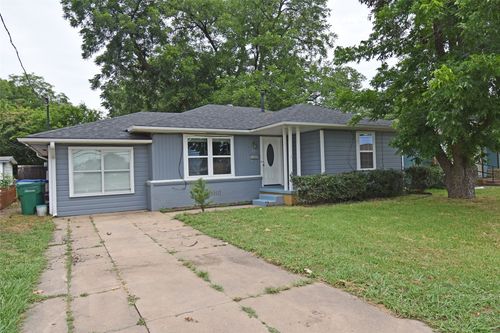 2107 N Woods St, Sherman, TX, 75092-2754 | Card Image