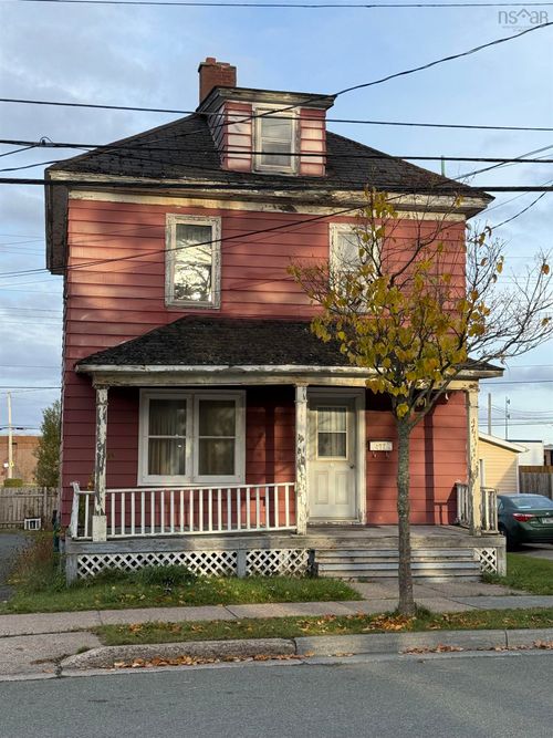 477 Townsend St, Sydney, NS, B1P5G5 | Card Image
