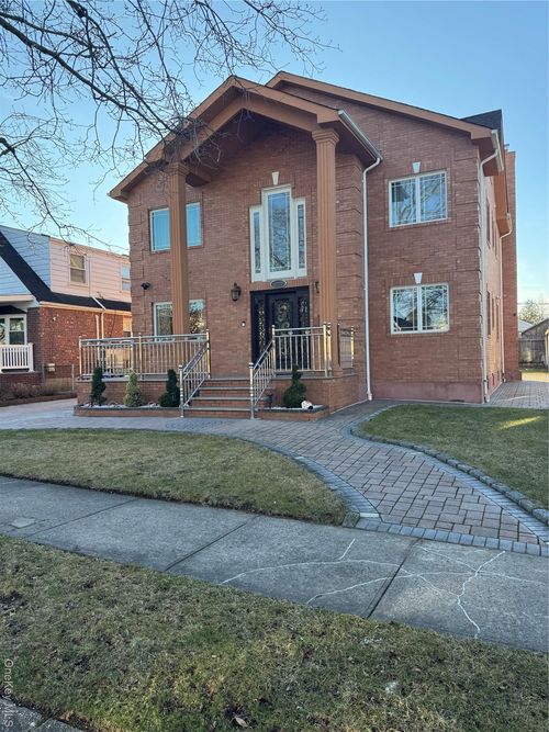 8220 250th St, Bellerose, NY, 11426-2524 | Card Image