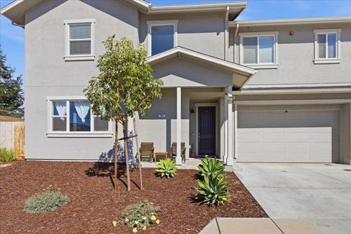 704 Gabilan Dr, Soledad, CA, 93960-2679 | Card Image