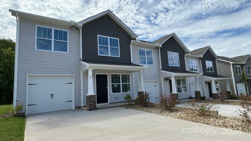 33 Cain Hollow Way, Asheville, NC, 28806-0443 | Card Image