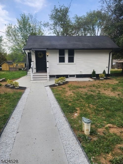 35 Fern Rd, Bridgeton, NJ, 08302-1603 | Card Image