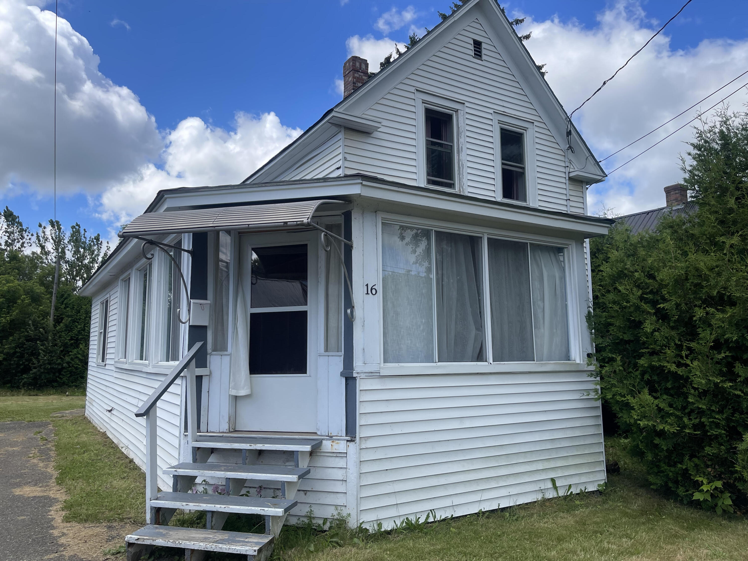 Summer St, Presque Isle, ME 04769