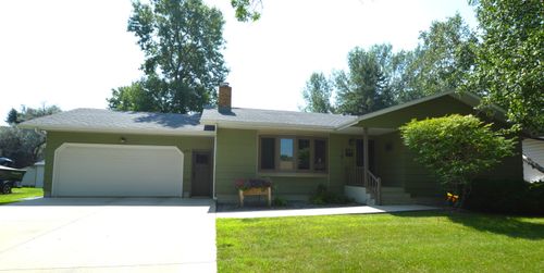 2214 14th Ave Se, ABERDEEN, SD, 57401-7341 | Card Image