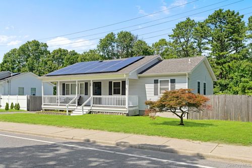 29 Moriches Middle Island Road, Brookhaven, NY, 11967 | Card Image