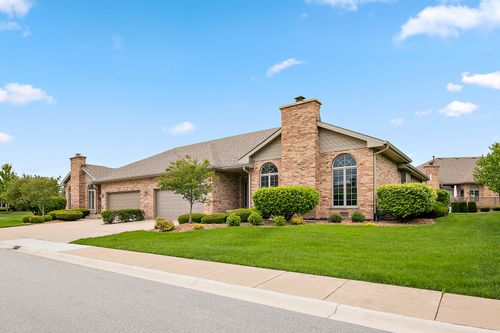 21205 Arbour Walk Dr, Frankfort, IL, 60423-8818 | Card Image