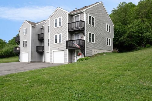 43-43 W Meadow Estates Dr, Townsend, MA, 01474-1053 | Card Image