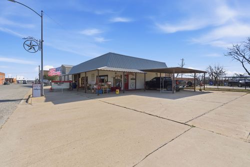 215 W 8th St, Cisco, TX, 76437-3022 | Card Image