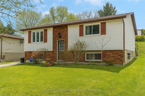266 Galloway Blvd, Midland, ON, L4R5A2 | Card Image