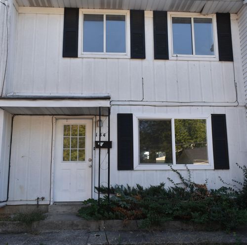 184 Eastern Ave, Lexington, KY, 40508-1958 | Card Image