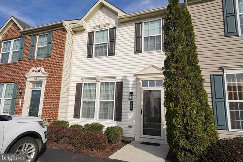 537 White Pine Dr, FRUITLAND, MD, 21826-1946 | Card Image