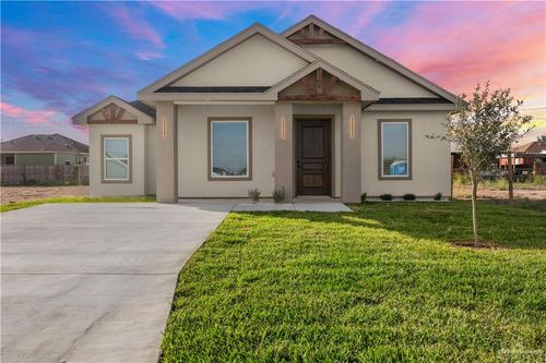 4701 Del Valle St, Edinburg, TX, 78542-8242 | Card Image