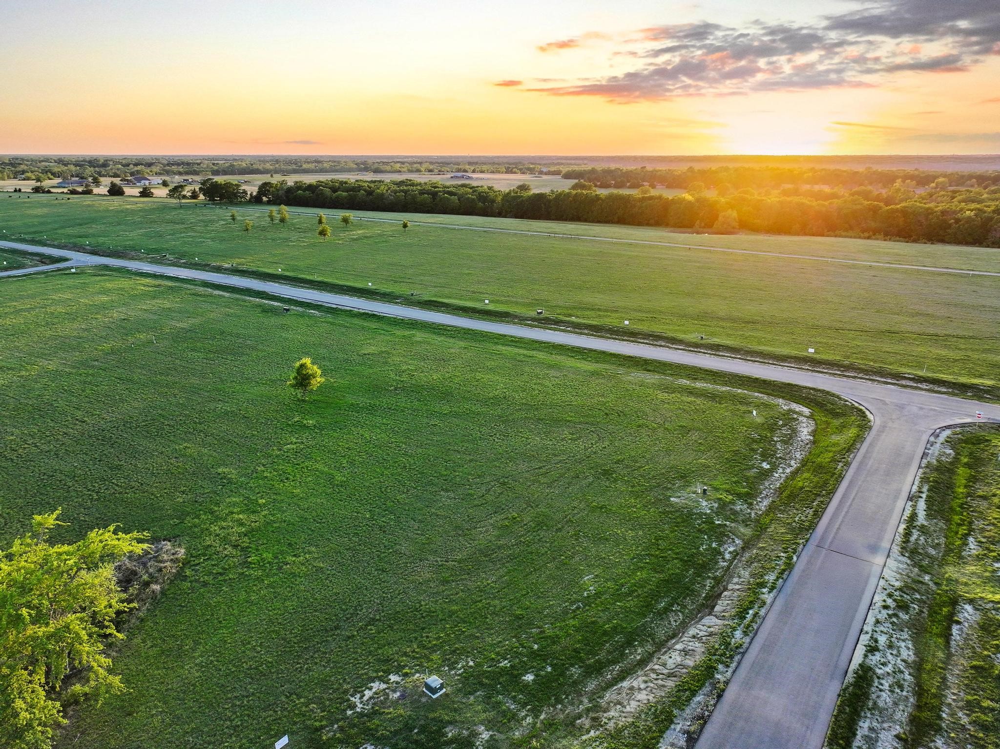 Land in Dodd City 4