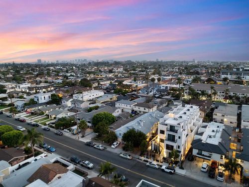 3780 32nd St, San Diego, CA, 92104-3703 | Card Image