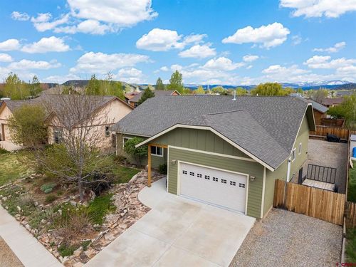 727 Mississippi Dr, Bayfield, CO, 81122-9879 | Card Image