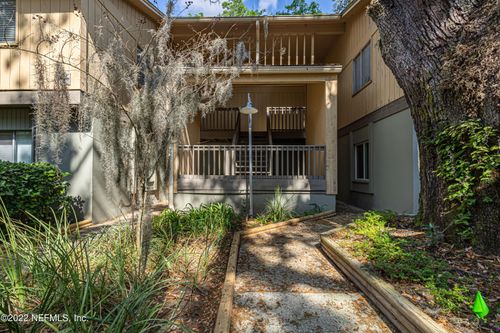 224-1800 Park Ave, Orange Park, FL, 32073-4943 | Card Image