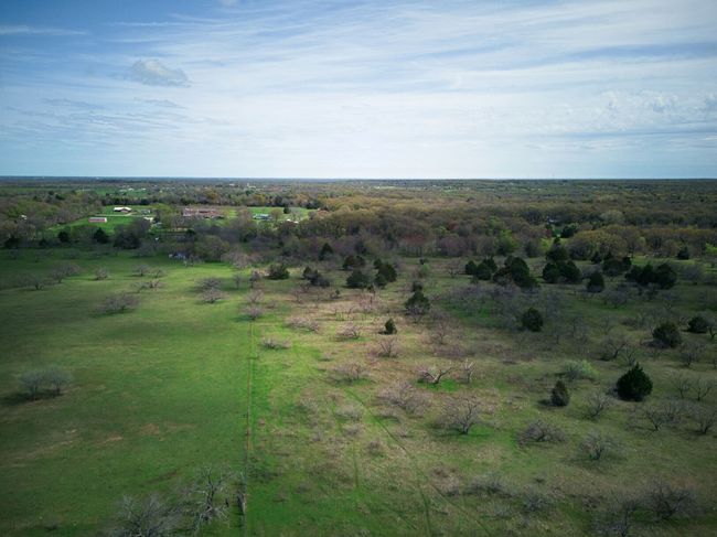More view of the land. | Image 26
