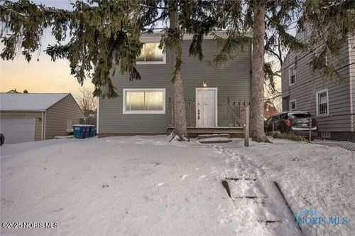 1920 Kensington Rd, Toledo, OH, 43607-1354 | Card Image