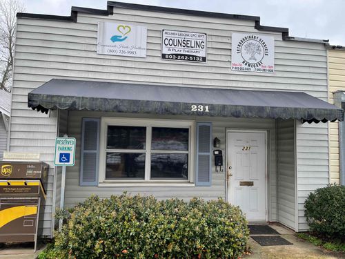 231 Barnwell Ave Ne, Aiken, SC, 29801-4403 | Card Image