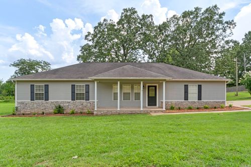 3801 Maddox Rd, Jacksonville, AR, 72076-2210 | Card Image