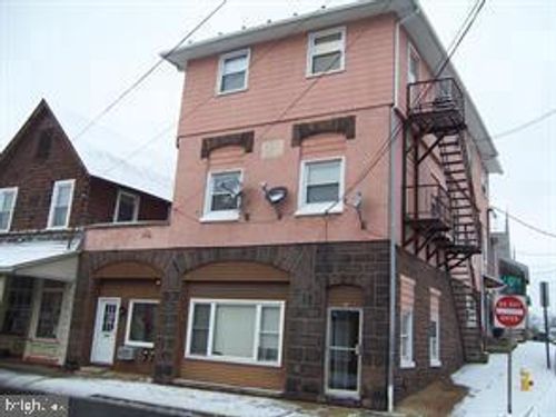 fl-1st-217 E 1st St, BIRDSBORO, PA, 19508-2375 | Card Image