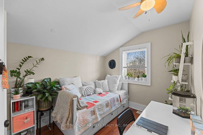 21 Alwington Ave, House other with 5 bedrooms, 2 bathrooms and 4 parking in Kingston ON | Image 20