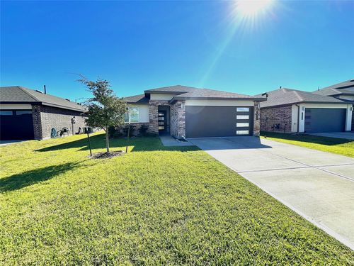 6811 Fleetwood Crescent Way, Richmond, TX, 77407-3697 | Card Image