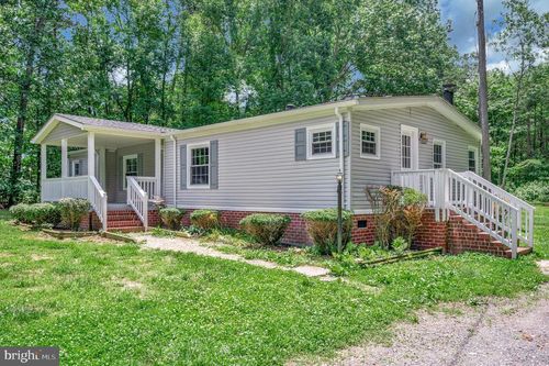 379 Mount Pleasant Church Rd, MINERAL, VA, 23117-5125 | Card Image